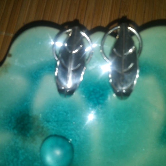 🎉HP🎊Vintage Artisan Handcrafted Earrings - Picture 2 of 9